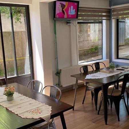 Hostal Sur Y Magia Coyhaique Ngoại thất bức ảnh