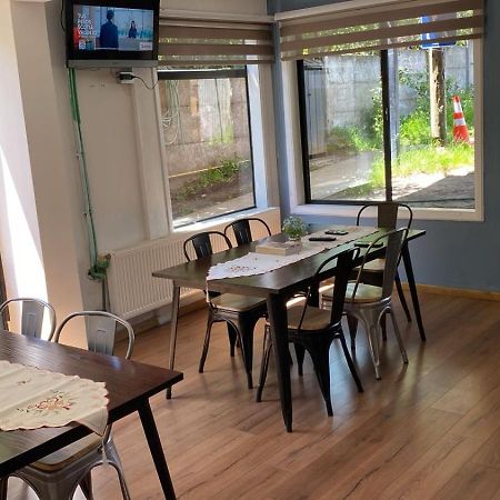 Hostal Sur Y Magia Coyhaique Ngoại thất bức ảnh